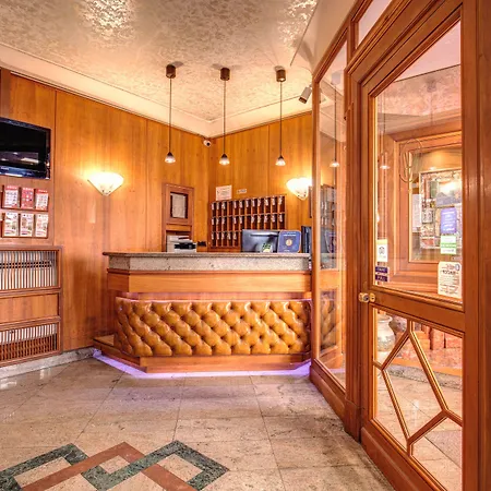 Verona Szálloda Róma