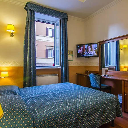 Verona Hotel 3*