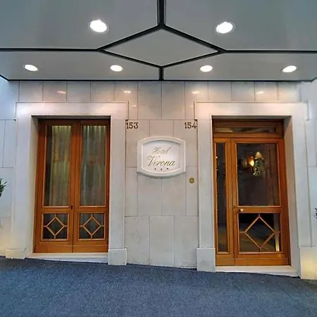 Hotel Verona 3*