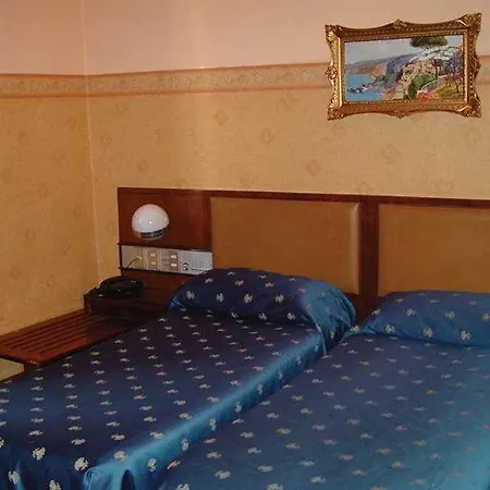Verona 3* Róma